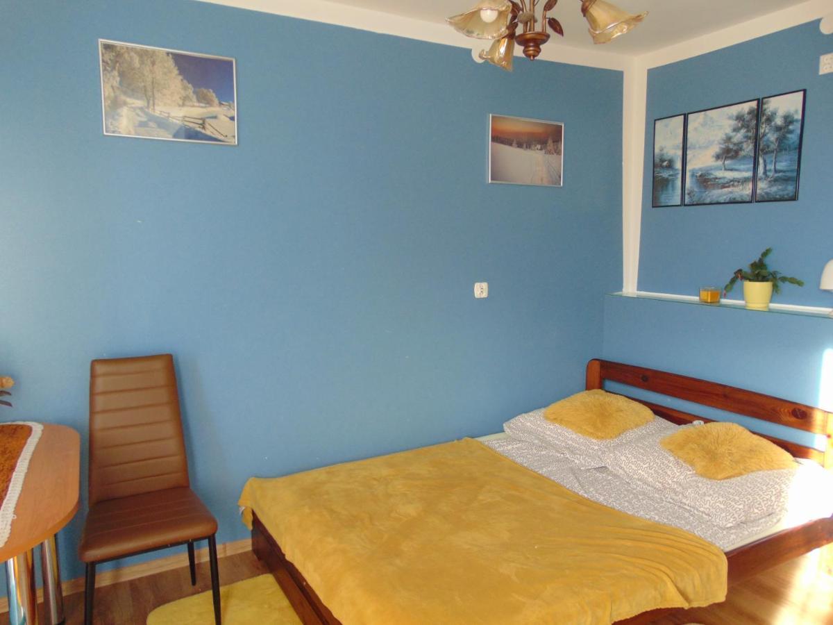 Pod Roza Villa Kasina Wielka Exterior foto