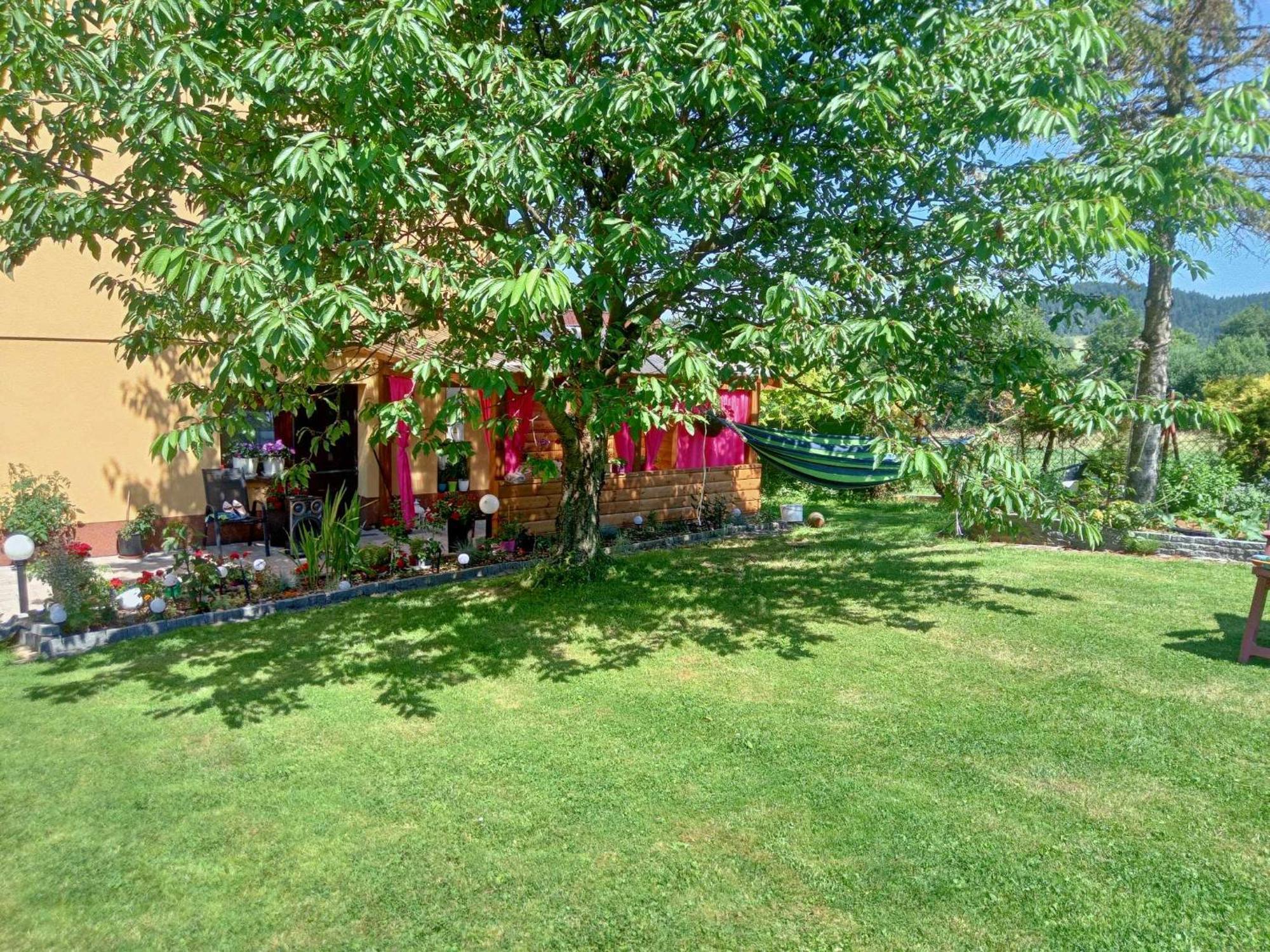 Pod Roza Villa Kasina Wielka Exterior foto